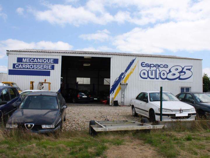 Travaux de construction de locaux commerciaux Vendée